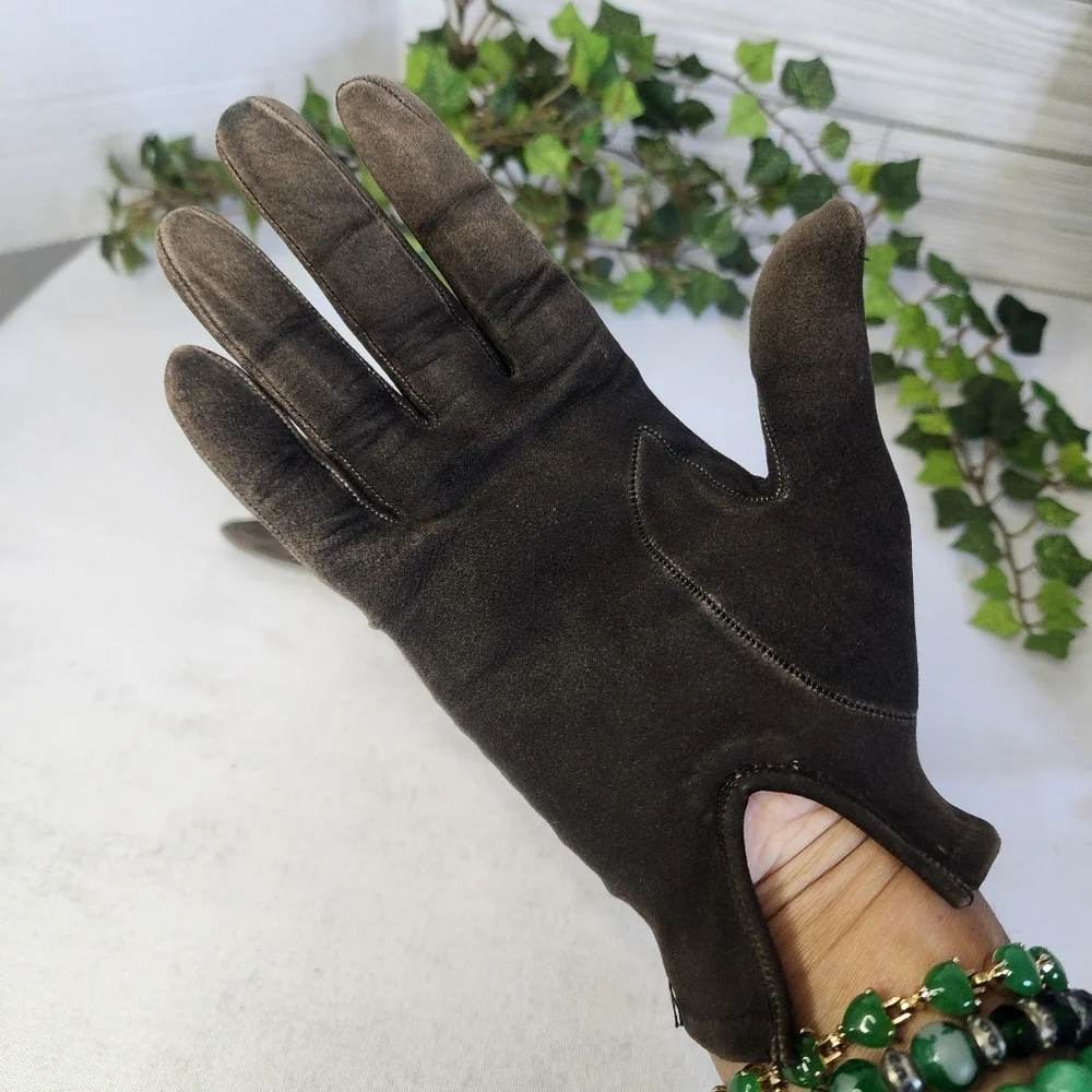 Vintage Kidskin Leather Gloves with Embroidered Flower